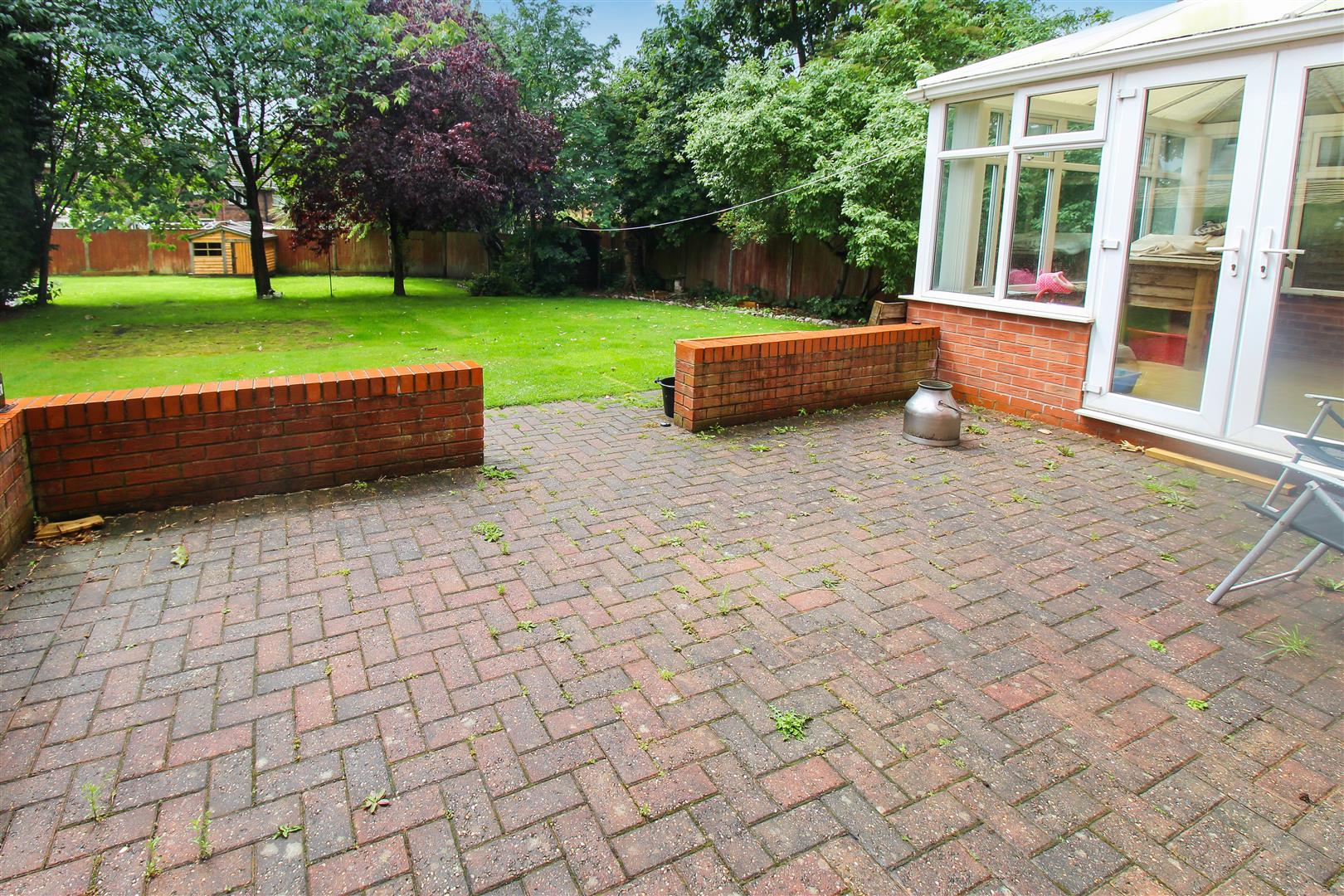 11 Edge View Road, Baddeley Green, Stoke-On-Trent